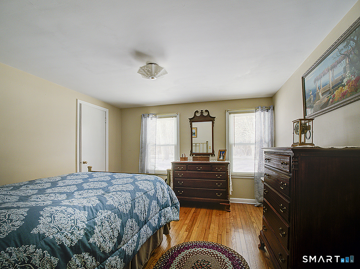 1253 Dunbar Hill Road Hamden, CT 06514 - Photo 20 of 40