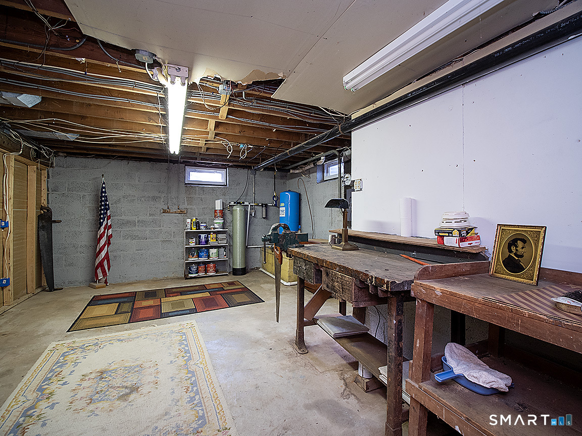 1253 Dunbar Hill Road Hamden, CT 06514 - Photo 31 of 40