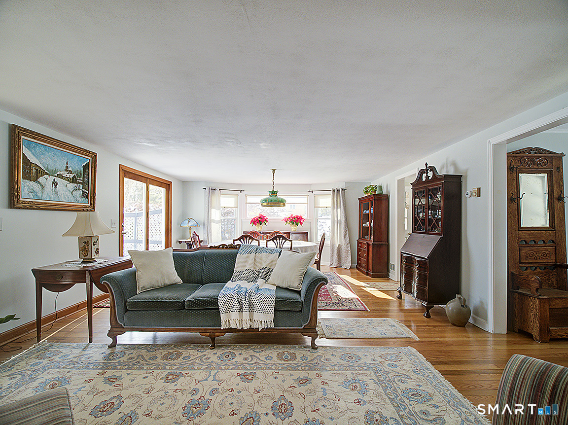 1253 Dunbar Hill Road Hamden, CT 06514 - Photo 8 of 40