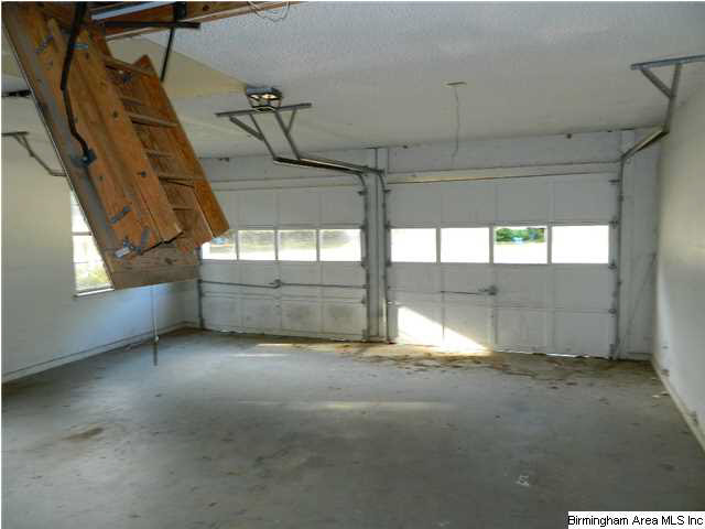 15469 Stonehedge Cliffs Road Northport, AL 35475 - Photo 10 of 13