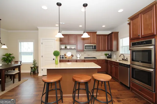 $391,990 | 1802 East Mcintosh Road, Griffin, GA 30223