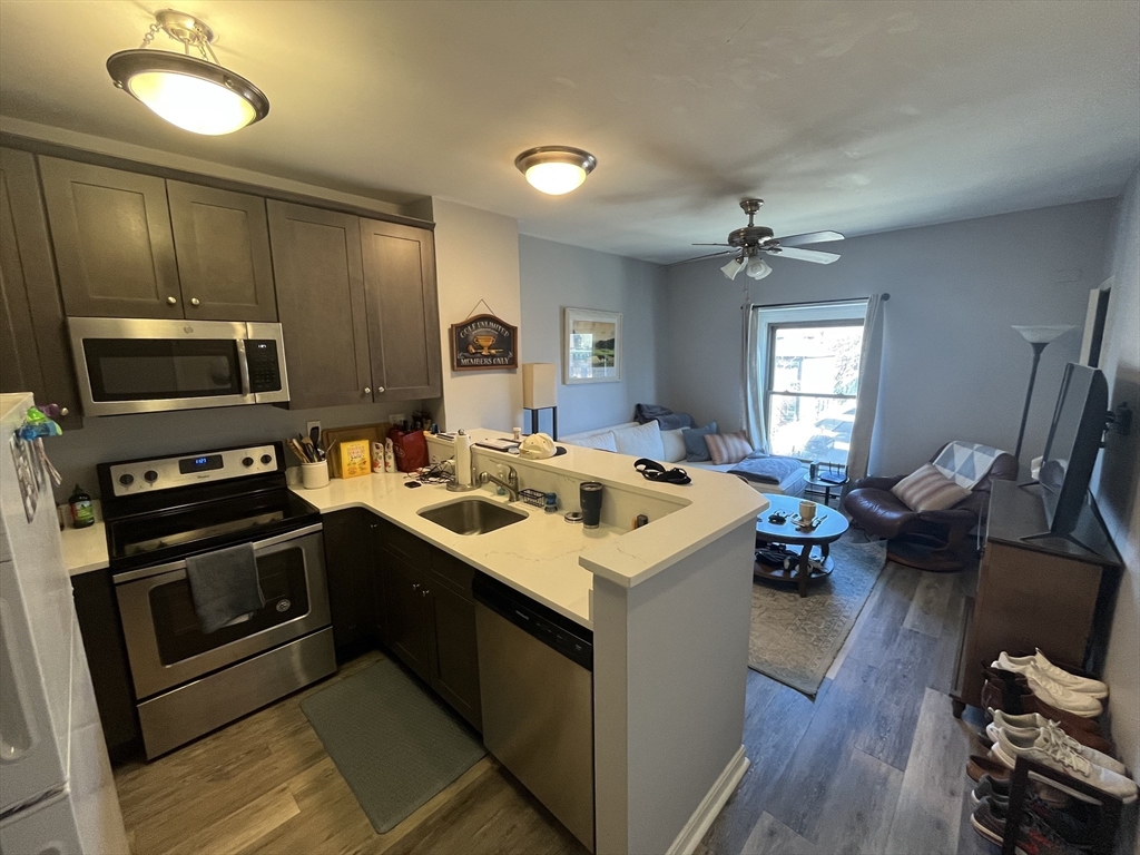 250-252 Main Street Boston, MA 02129 - Photo 5 of 18