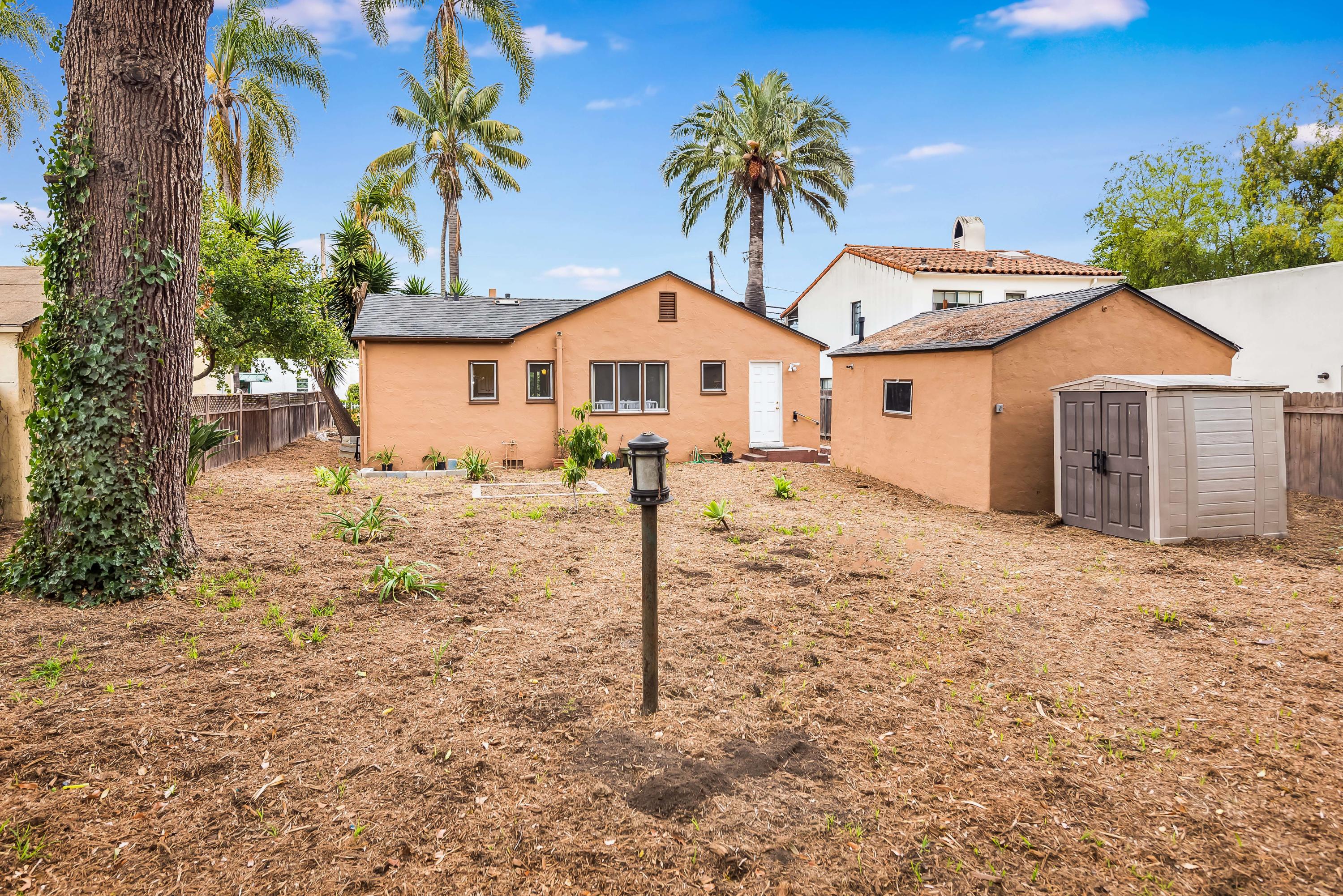 331 Rancheria Street Santa Barbara, CA 93101 - Photo 9 of 16 Sprawling Backyard