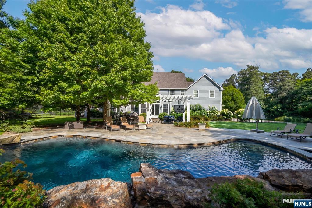 21 Reagan Way Butler, NJ 07405 - Photo 41 of 43 Gallery Image 41