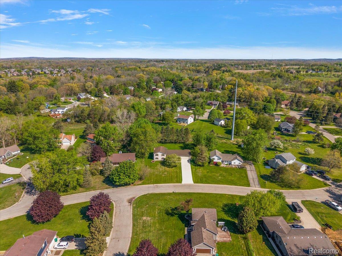 1081 Eagle Nest Drive Rochester, MI 48306 - Photo 58 of 67 Aerial View