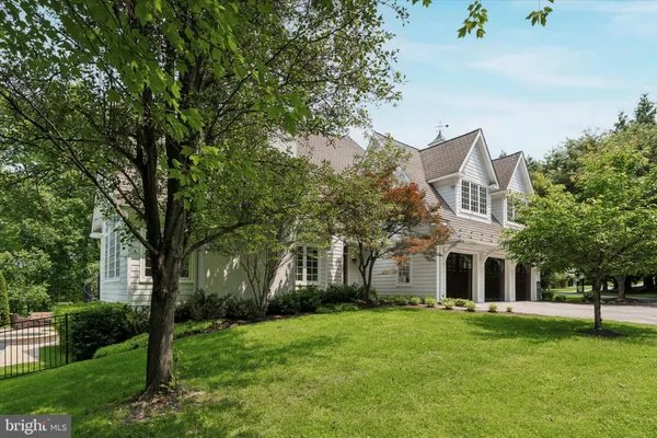 front view of house with a yard
