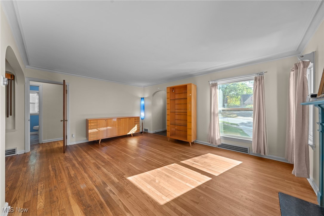 3547 Randolph Road Cleveland, OH 44121 - Photo 5 of 40