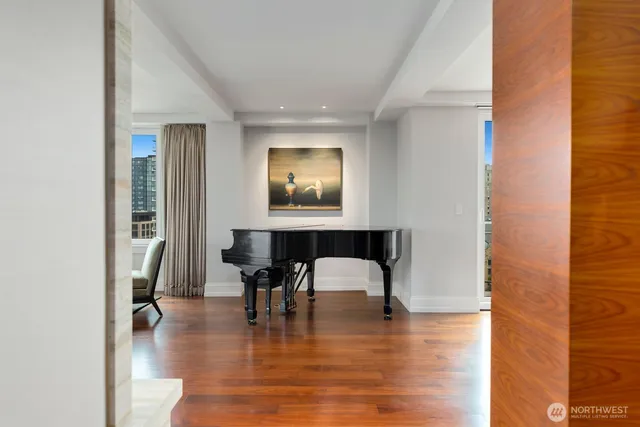 $1,299,000 | 1300 University Street, Unit 11A, Seattle, WA 98101