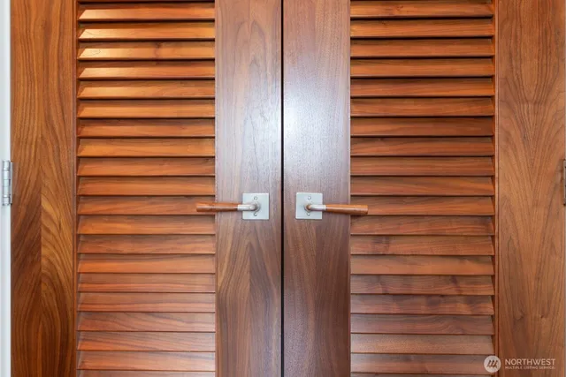 $1,299,000 | 1300 University Street, Unit 11A, Seattle, WA 98101