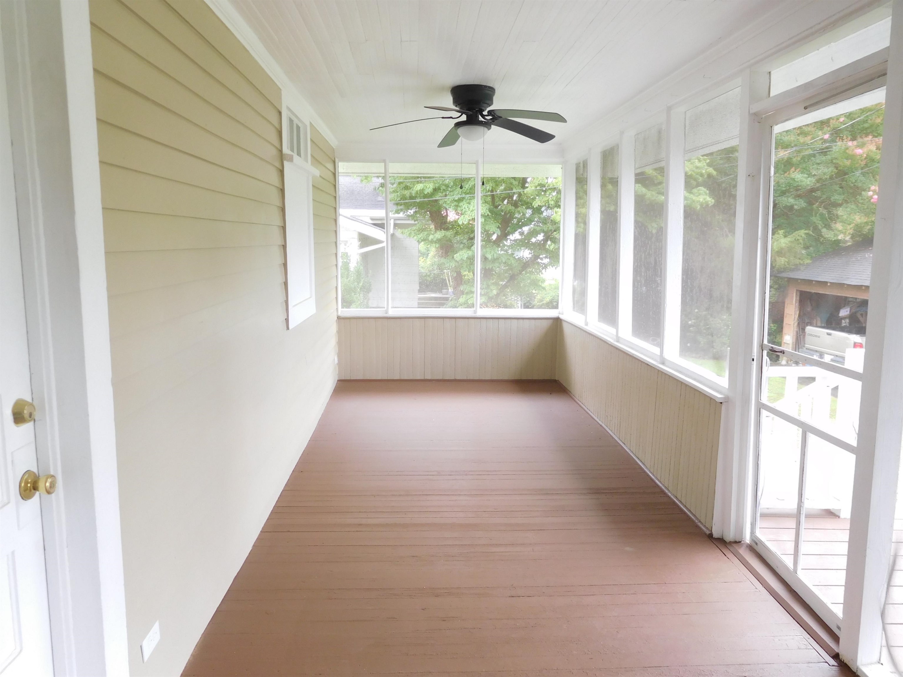 107 Douglas Heights Union, SC 29379 - Photo 2 of 26
