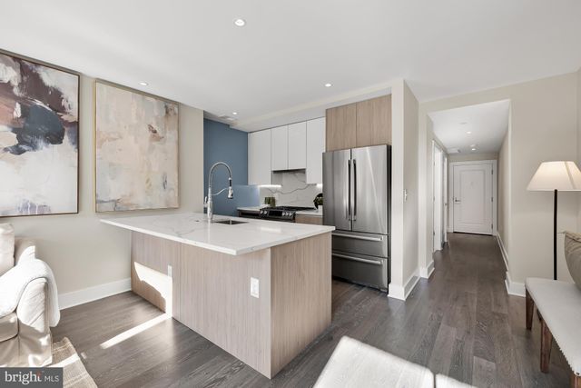 $960,000 | 1745 N Street Northwest, Unit 314, Washington, DC 20036