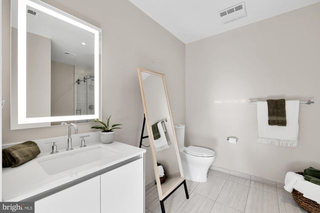 $960,000 | 1745 N Street Northwest, Unit 314, Washington, DC 20036