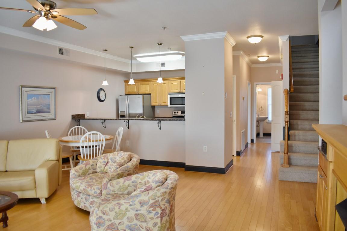 1235 New Lake Road, Unit #8 Spring City, TN 37381 - Photo 4 of 39 Living Room 2 (Medium)