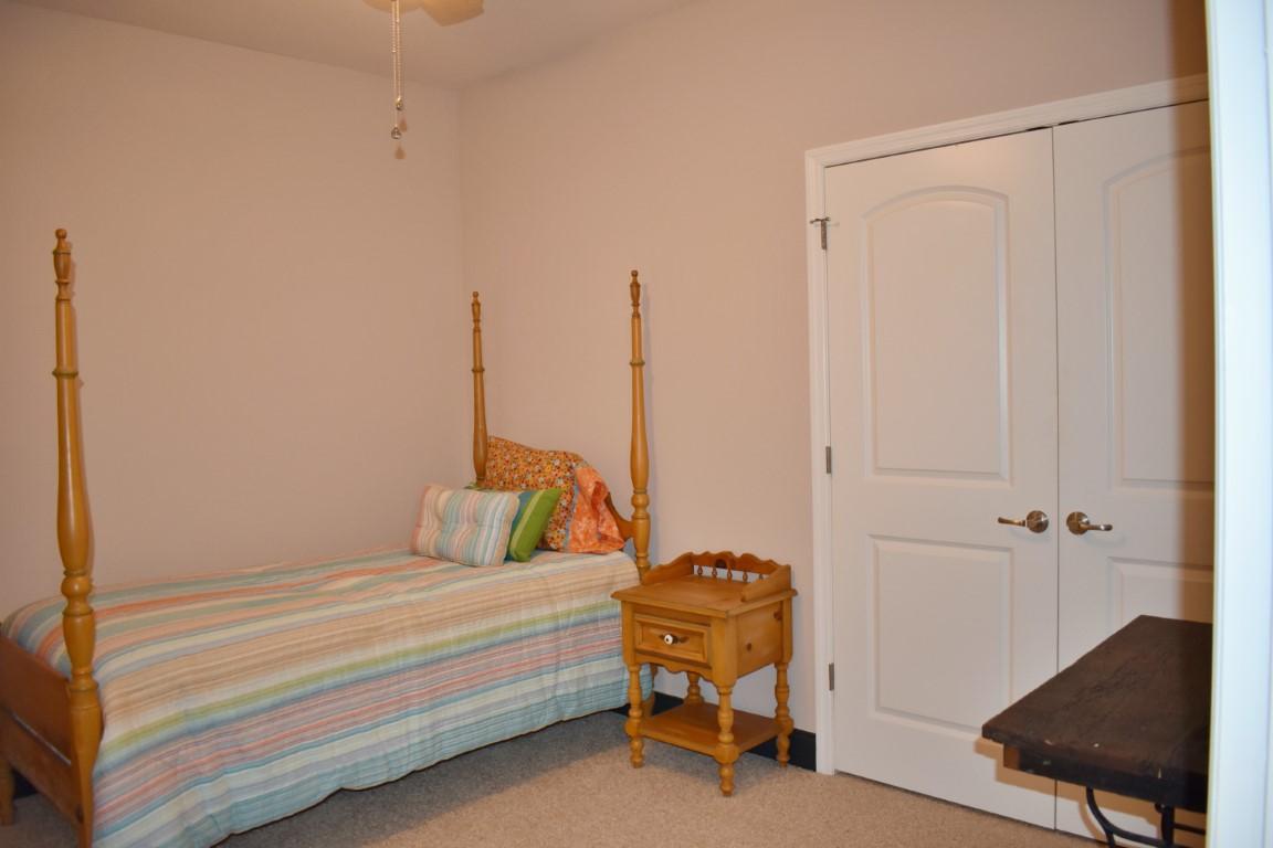 1235 New Lake Road, Unit #8 Spring City, TN 37381 - Photo 33 of 39 Office or 4th Bedroom 1 (Medium)