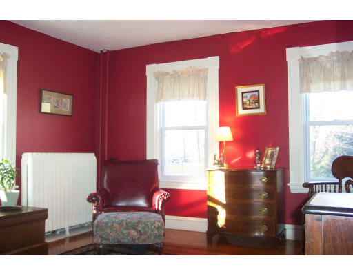 91 Captain Peirce Road Scituate, MA 02066 - Photo 4 of 4 Gallery Image 4