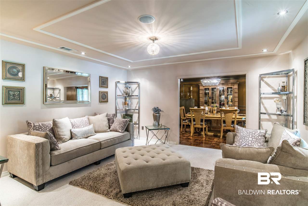 5766 Chester Court Mobile, AL 36609 - Photo 2 of 44