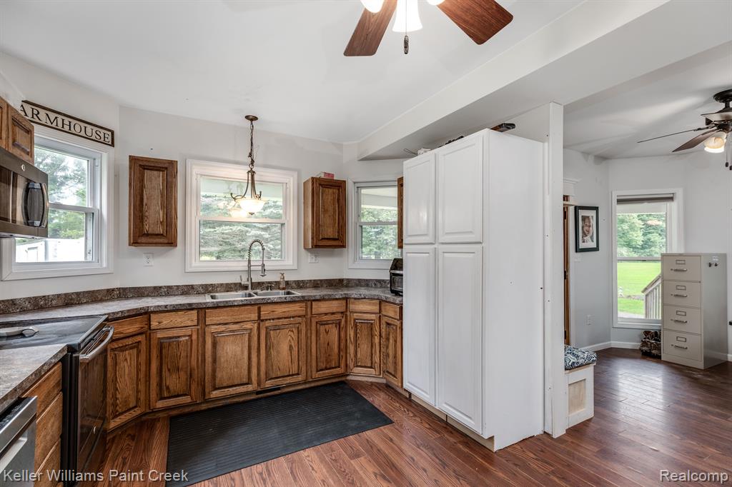 9200 Edward Road Fostoria, MI 48435 - Photo 6 of 32