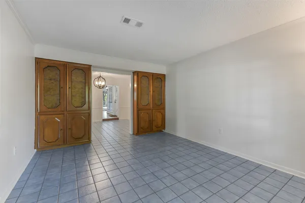 a view of a storage & utility room