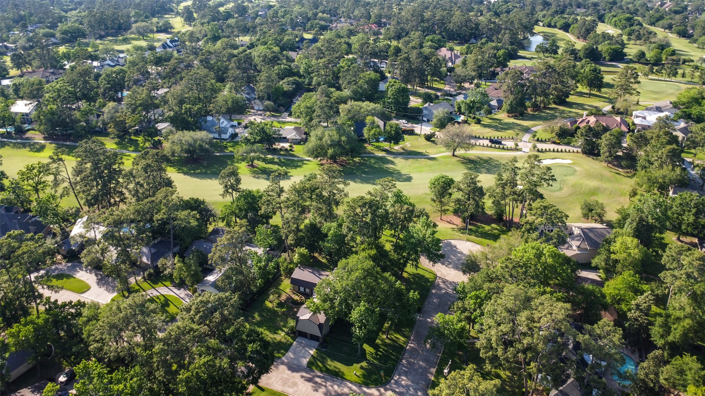 13103 Coral Ridge Court Houston, TX 77069 - Photo 41 of 43 a view of a city