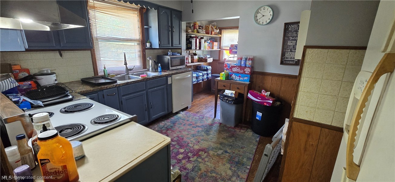 1043 Berwin Street Akron, OH 44310 - Photo 5 of 15 Gallery Image 5