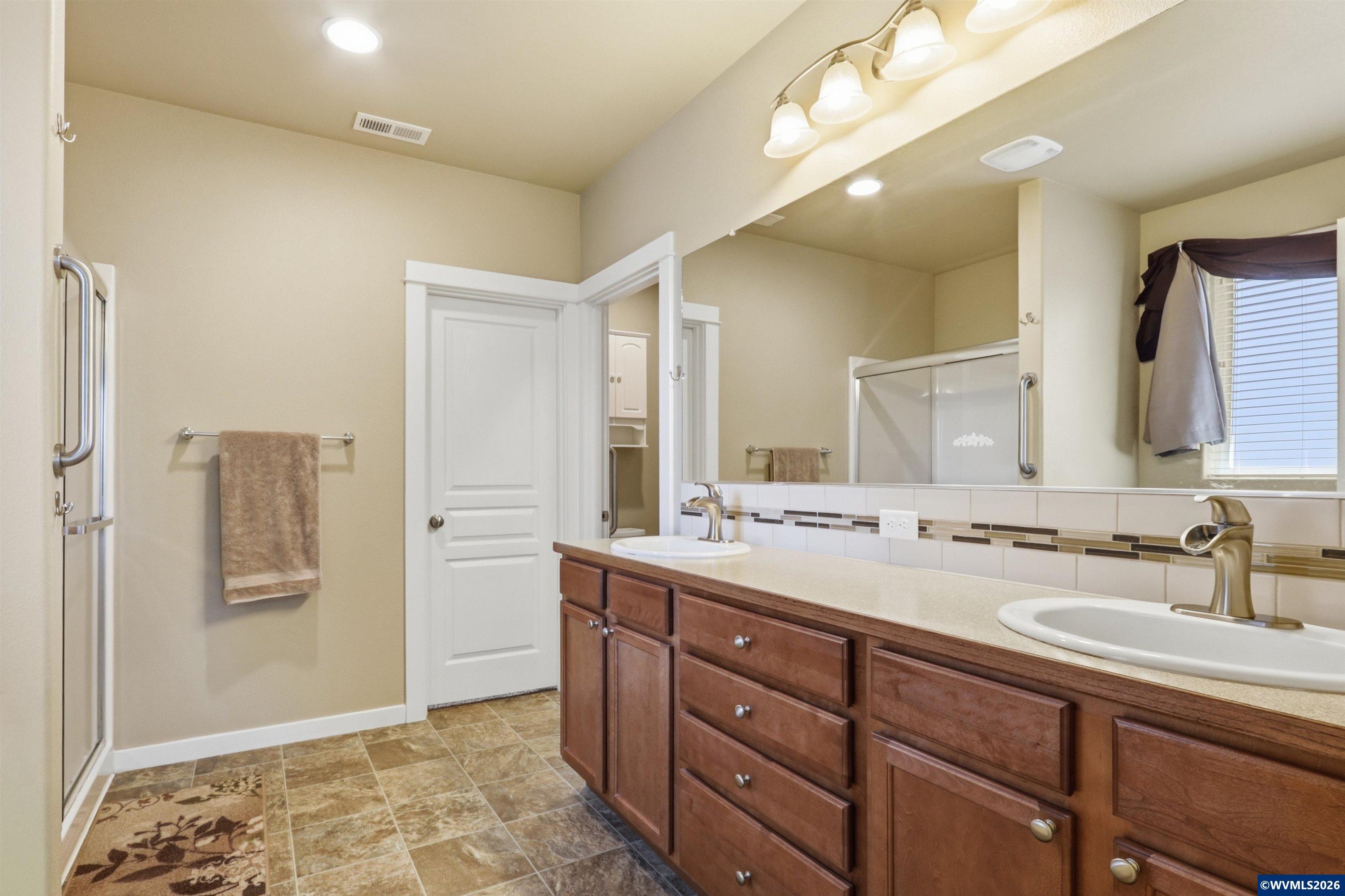 2663 Northwest Red Oak Street Albany, OR 97321 - Photo 16 of 31