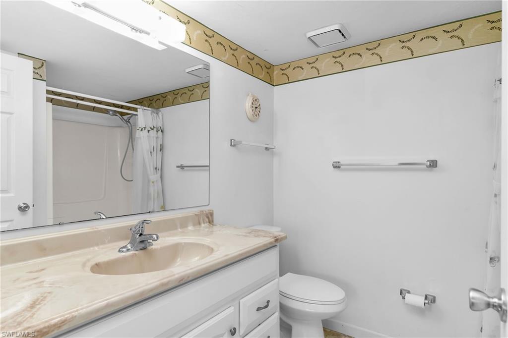 16007 Davis Road, Unit 423 Fort Myers, FL 33908 - Photo 14 of 24 Gallery Image 14