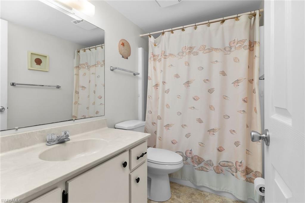 16007 Davis Road, Unit 423 Fort Myers, FL 33908 - Photo 16 of 24 Gallery Image 16