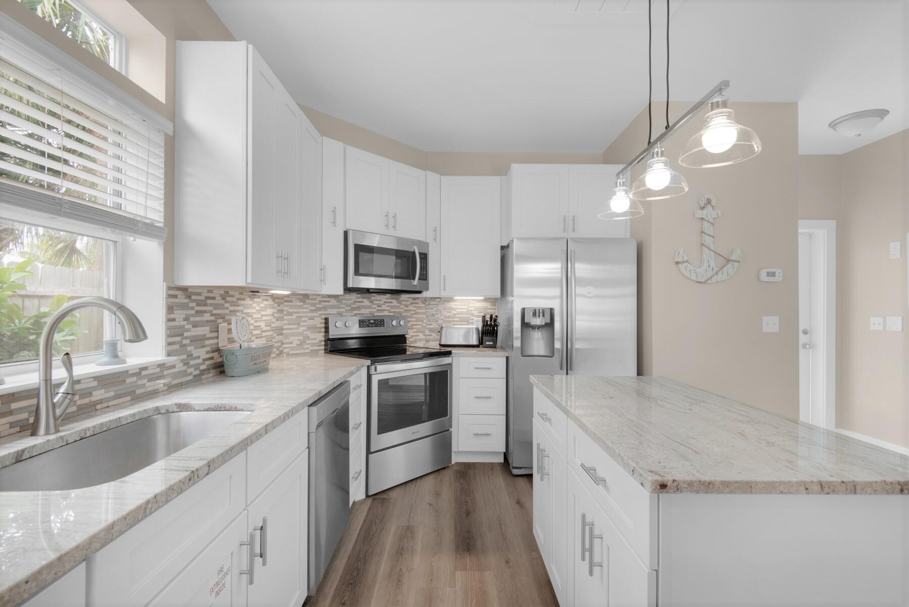 83 Mark Street Destin, FL 32541 - Photo 13 of 50 Sunkissed-14