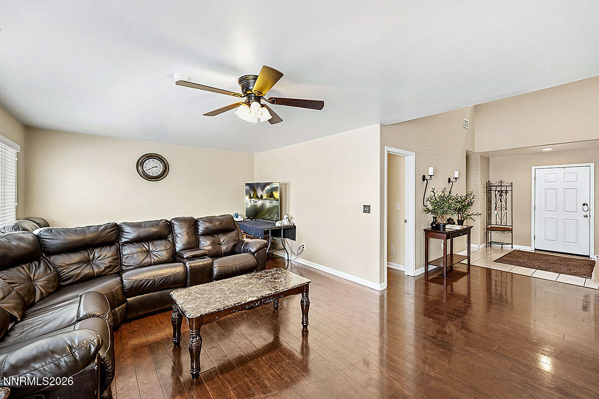 11365 Torino Way Reno, NV 89521 - Photo 5 of 29 _NZF2512-copy