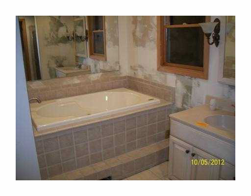 5828 York Road South Bend, IN 46614 - Photo 8 of 12 Gallery Image 8