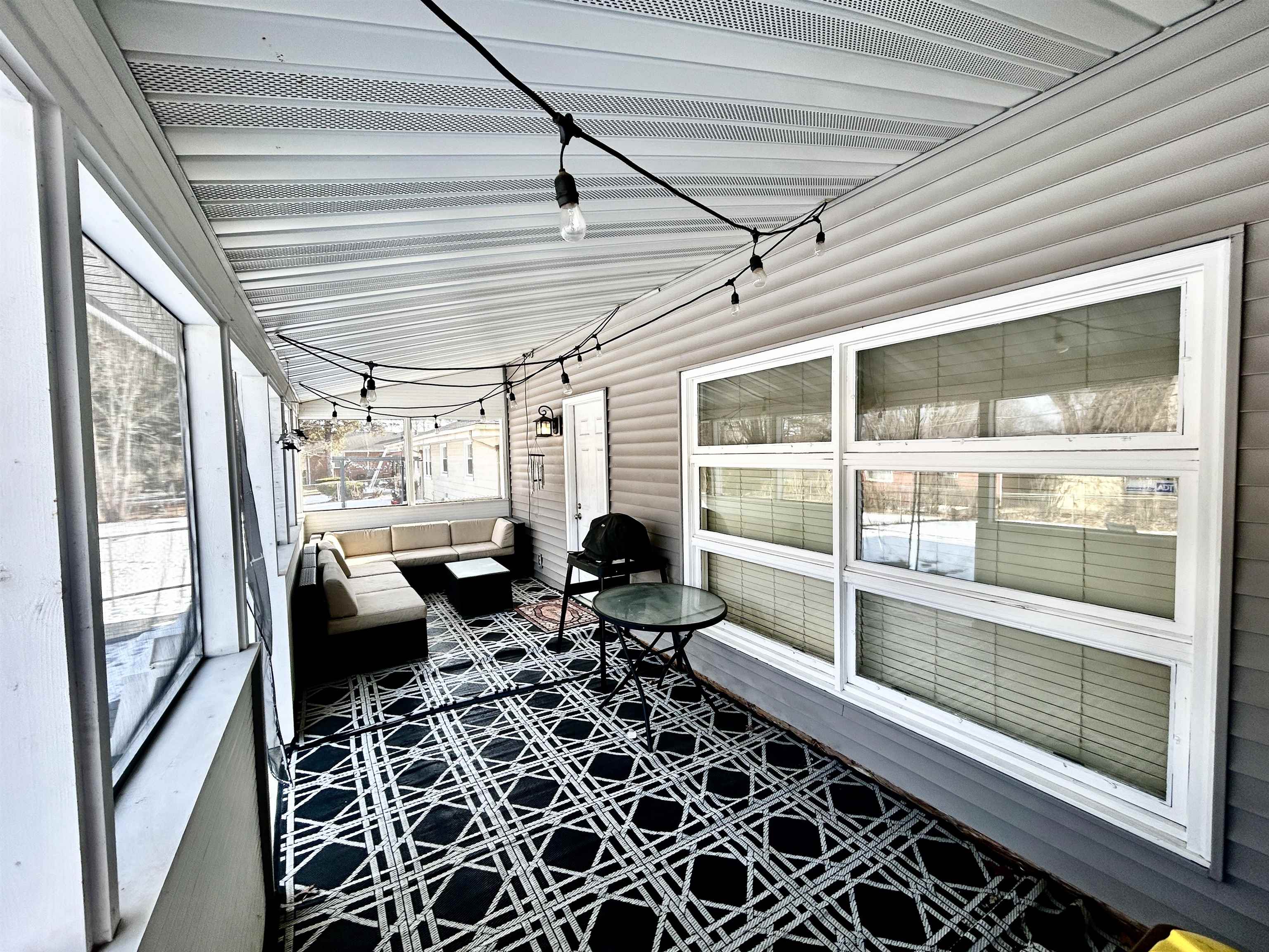 4010 Highcrest Road Rockford, IL 61107 - Photo 20 of 24