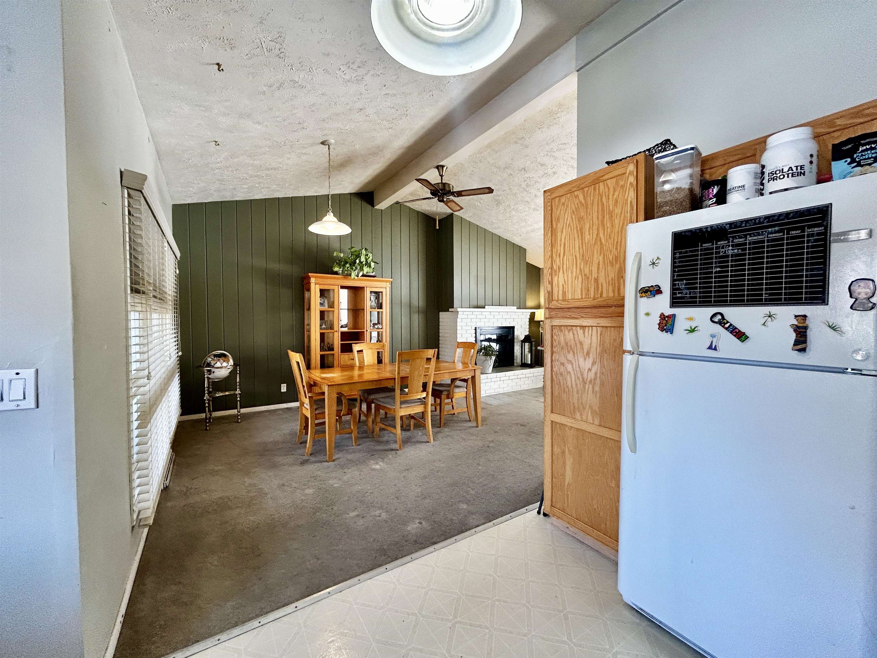 4010 Highcrest Road Rockford, IL 61107 - Photo 6 of 24