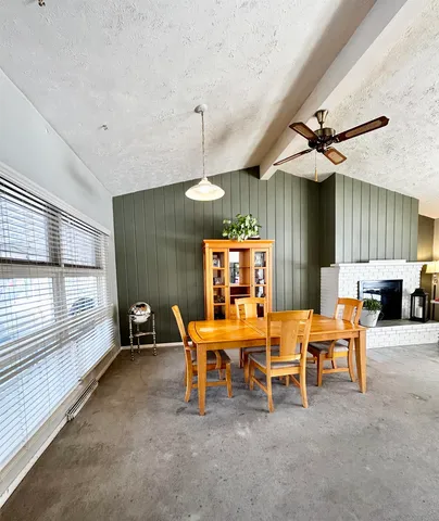 $170,000 | 4010 Highcrest Road, Rockford, IL 61107