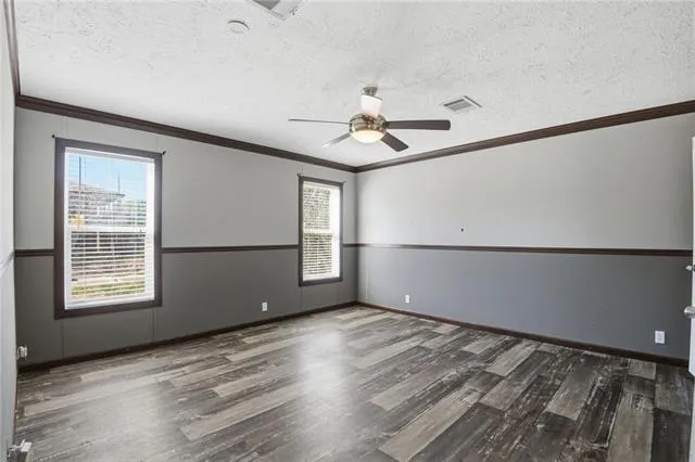 $69,900 | 135 Ave B, Buras, LA 70041