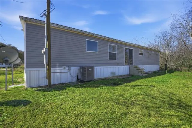 $69,900 | 135 Ave B, Buras, LA 70041