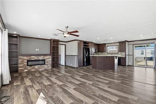 $69,900 | 135 Ave B, Buras, LA 70041