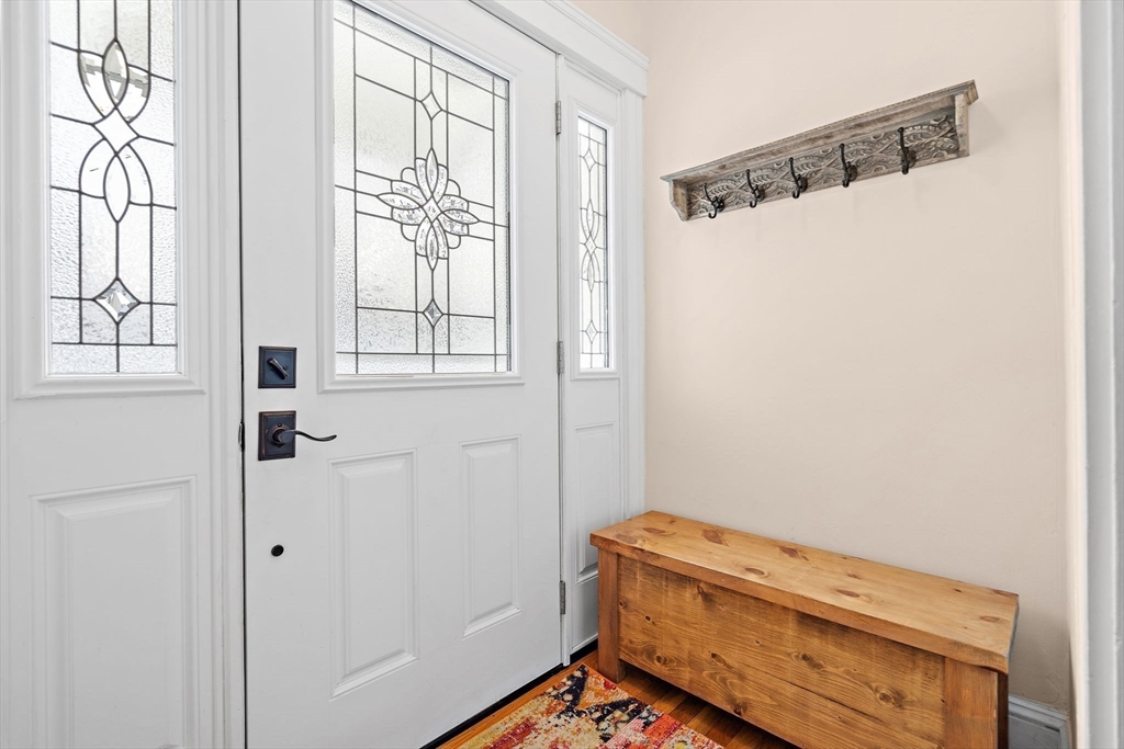 54 Clements Road Waltham, MA 02453 - Photo 2 of 36 Gallery Image 2