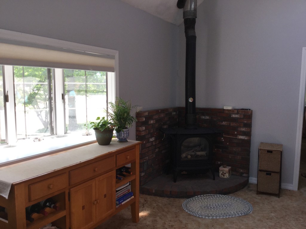 28 Deerfield Road Mashpee, MA 02649 - Photo 16 of 19 a kitchen with a sink stove and refrigerator