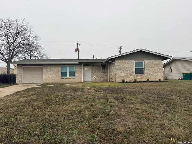 $1,795 | 206 Balboa Drive, Universal City, TX 78148
