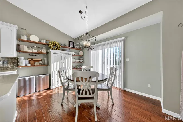 $475,000 | 82 Boschert Creek Drive, St. Peters, MO 63376