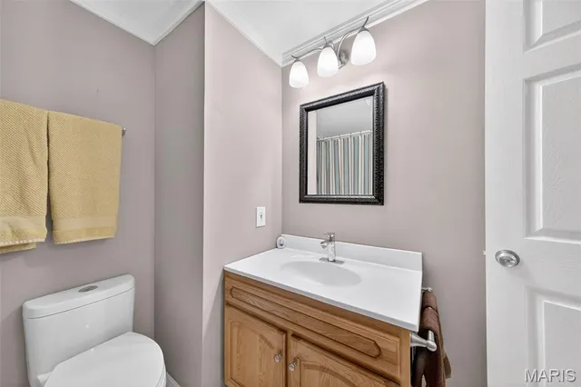 $475,000 | 82 Boschert Creek Drive, St. Peters, MO 63376