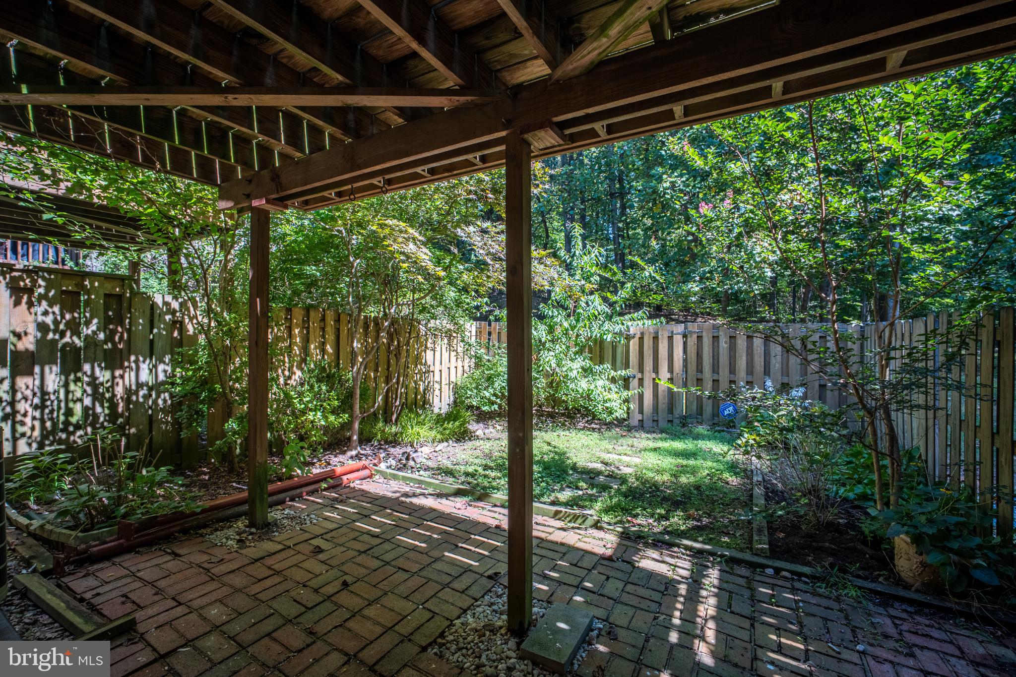 11521 Shell Flower Lane Columbia, MD 21044 - Photo 25 of 31 a backyard of a house with lots of green space