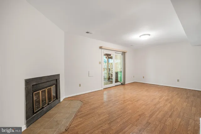 $2,900 | 11521 Shell Flower Lane, Columbia, MD 21044