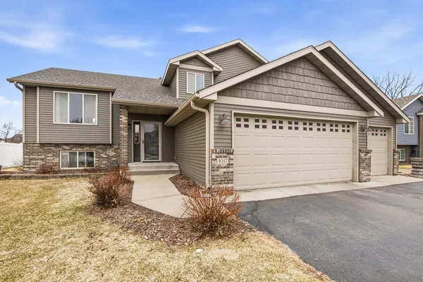 $379,900 | 1017 4th Street North, Sartell, MN 56377