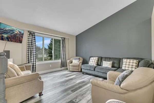 $379,900 | 1017 4th Street North, Sartell, MN 56377