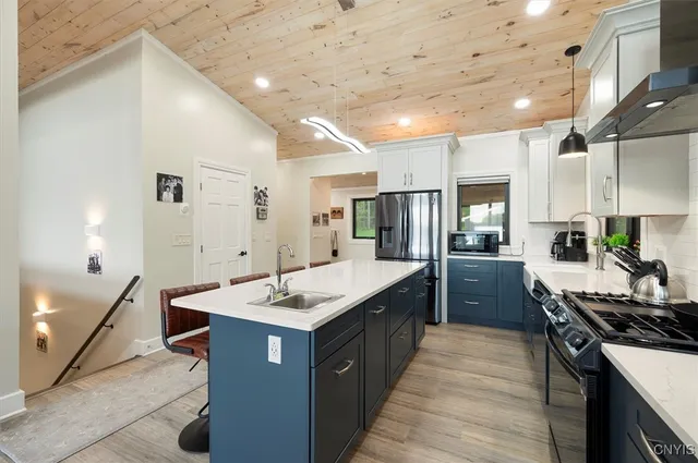 $995,000 | 8623 Powerline Drive, Diana, NY 13648