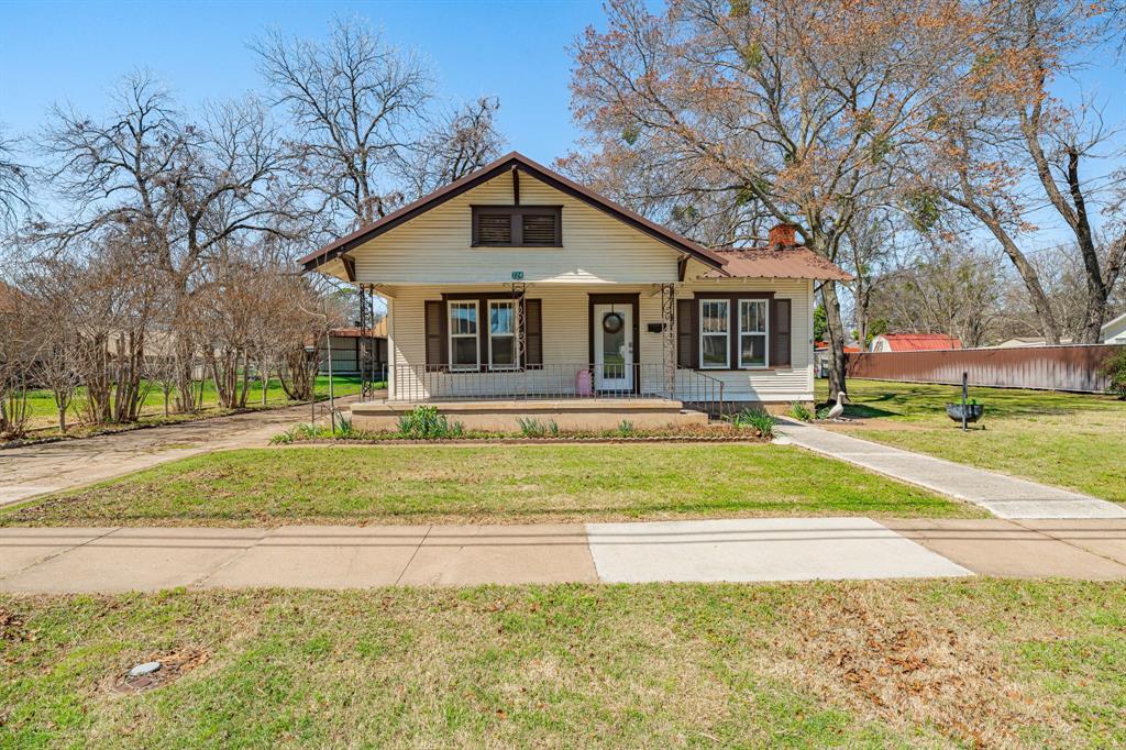 724 South Texas St  