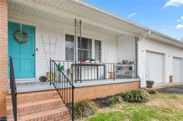 $300,000 | 943 Maurine Drive, Asheboro, NC 27205