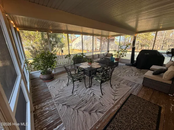 $375,000 | 606 Barbour Road, Morehead City, NC 28557