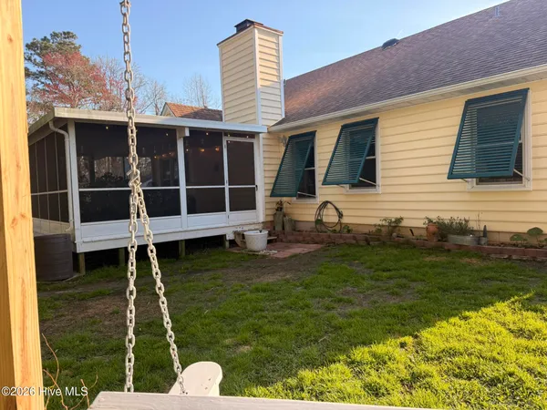 $375,000 | 606 Barbour Road, Morehead City, NC 28557